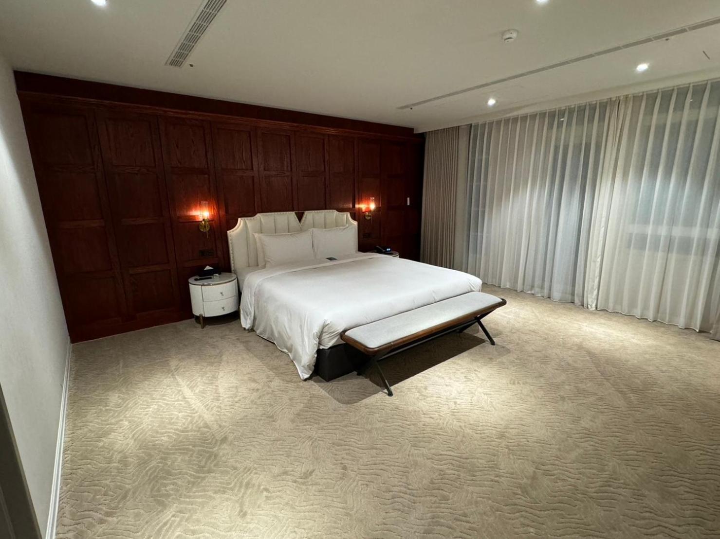 Tryp By Wyndham New Taipei Linkou 新北林口爵怡溫德姆酒店機場捷運mrta9林口站 Ngoại thất bức ảnh